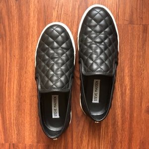 Steve Madden ECENTRCQ Black Slip On Sneaker